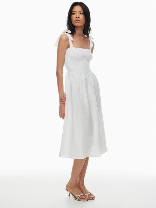 Aritzia Dresses & Skirts - NWT Aritzia Golden Hour Dress Size Small